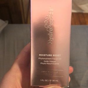 Hydropeptide phytonutrient facial oil